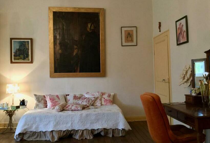 بنسيون Au Temps Jadis