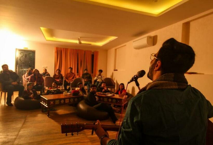 ユースホステル Backpacker Duniya