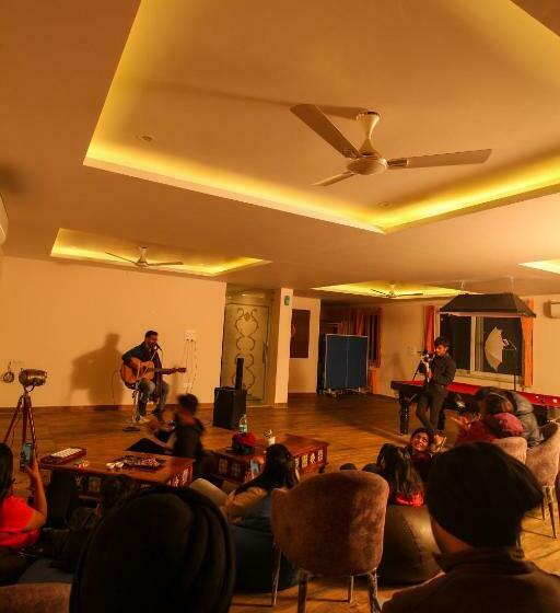 ユースホステル Backpacker Duniya