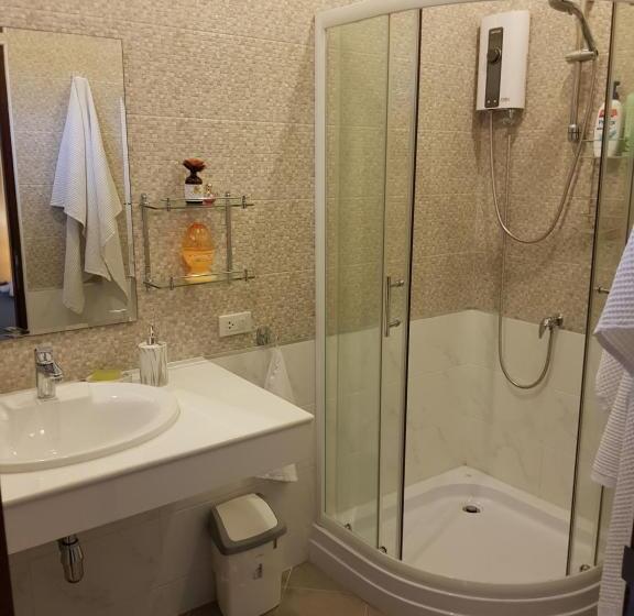 Bed and Breakfast Project 17