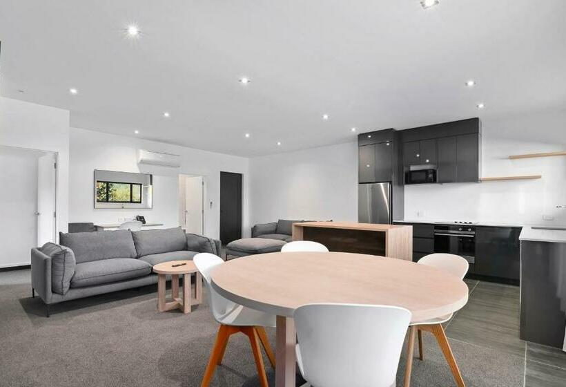 Hotel Grand Suites Murchison