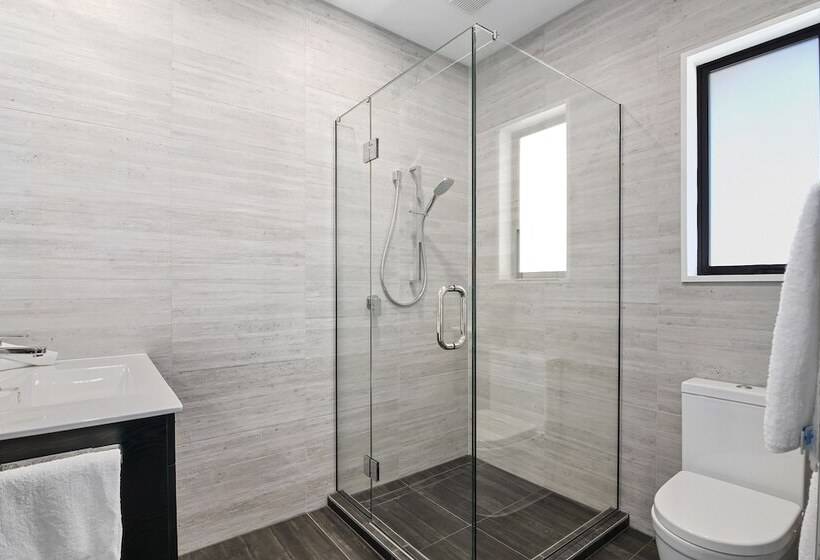 Hotel Grand Suites Murchison