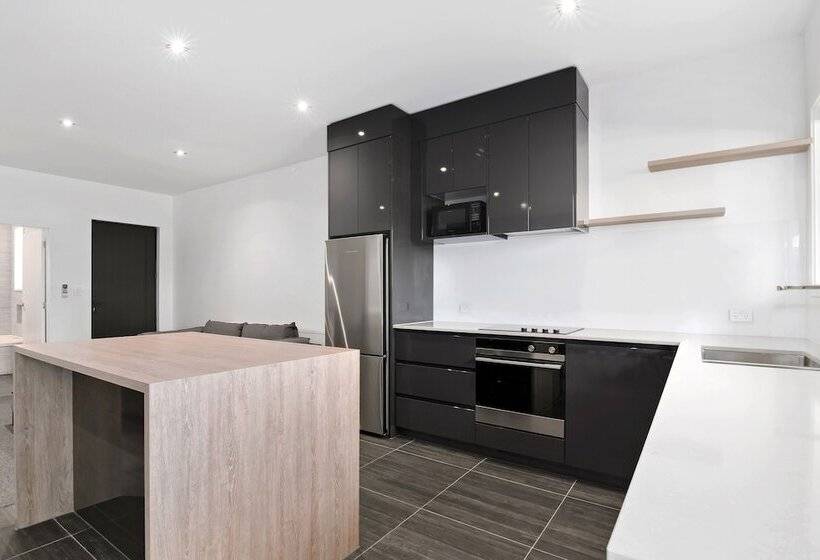 Hotel Grand Suites Murchison