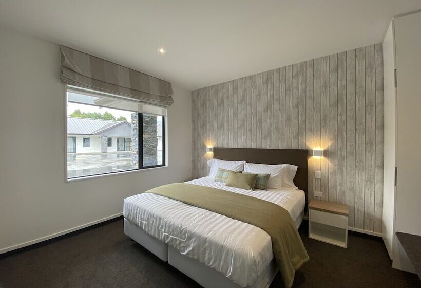 Hotel Grand Suites Murchison