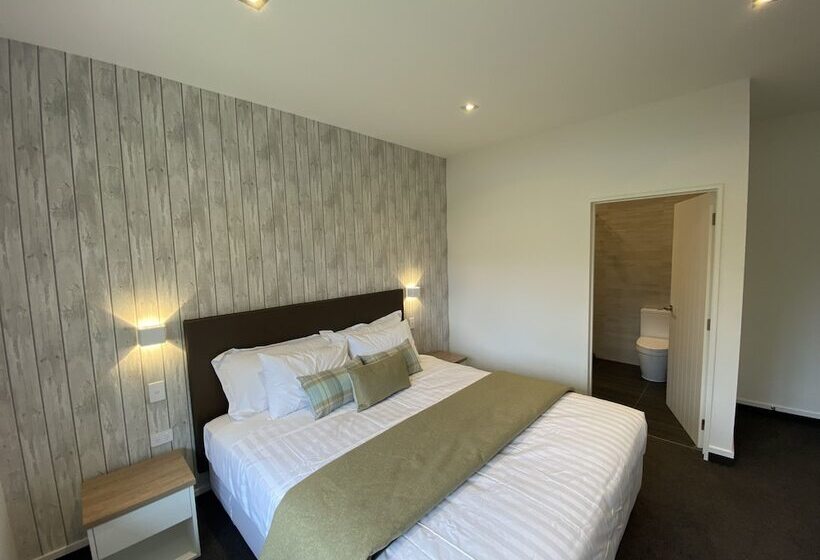 Hotel Grand Suites Murchison