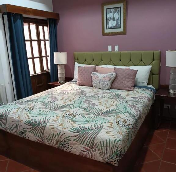 ホテル Mision Santa Isabel