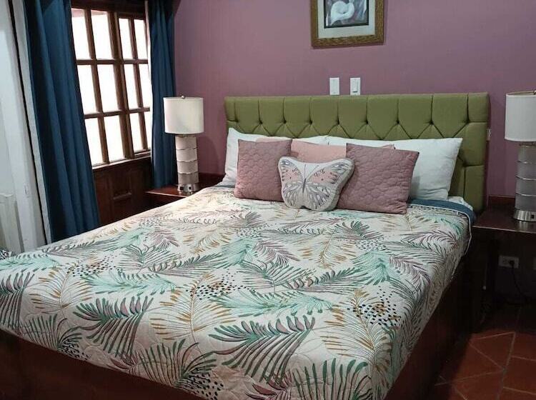 ホテル Mision Santa Isabel