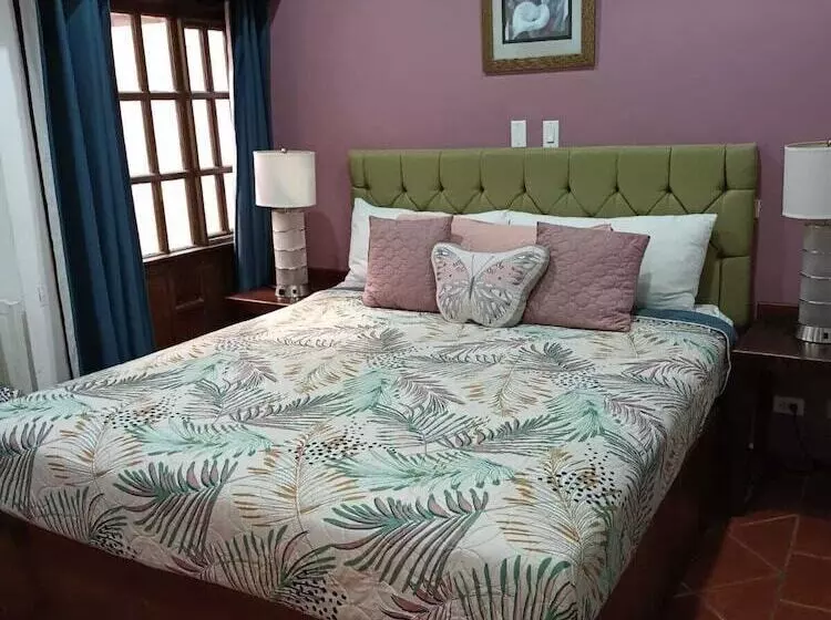 هتل Mision Santa Isabel