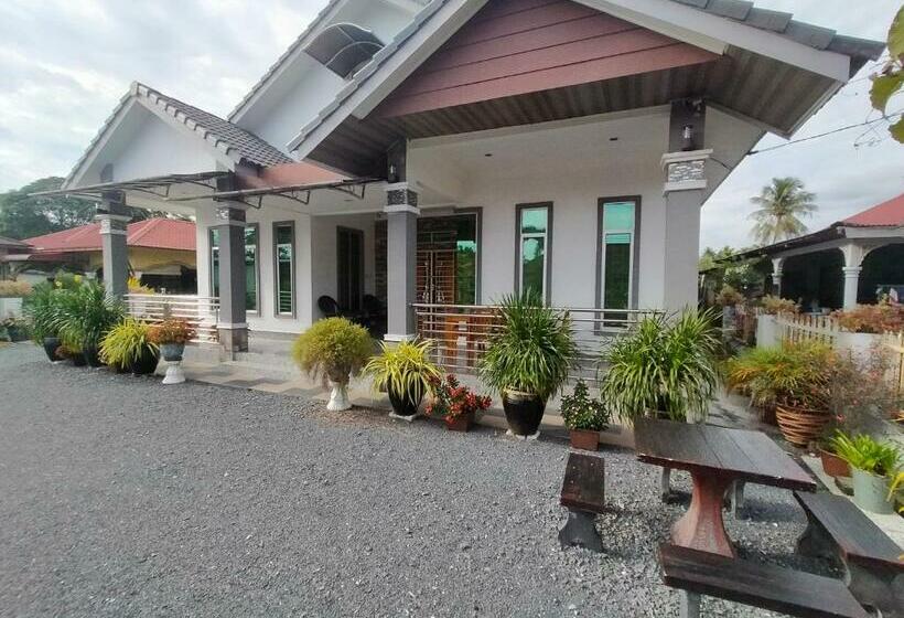 Hotel Oyo 90388 Homestay Masha