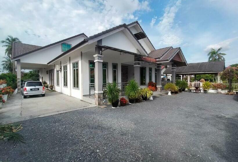 Hotel Oyo 90388 Homestay Masha