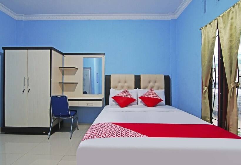 هتل Oyo 90752 Ridho Guest House Syariah