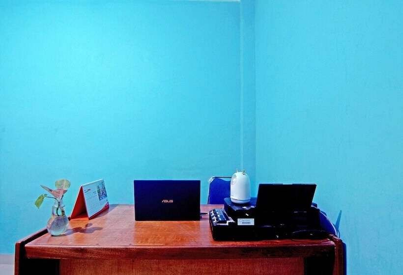 هتل Oyo 90752 Ridho Guest House Syariah