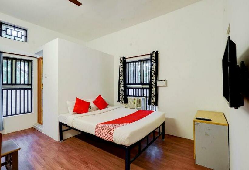 호텔 Oyo Flagship 83747 Knr Heaven