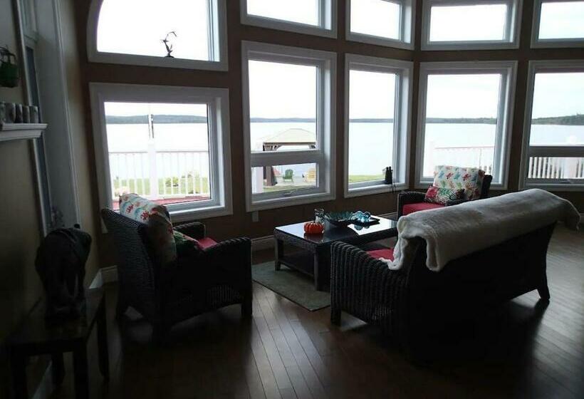 مبيت وإفطار The Cozy Fox Bnb Woodland Room