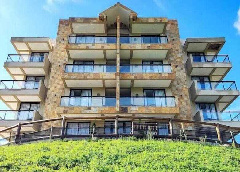 Отель Chalés Capitanias