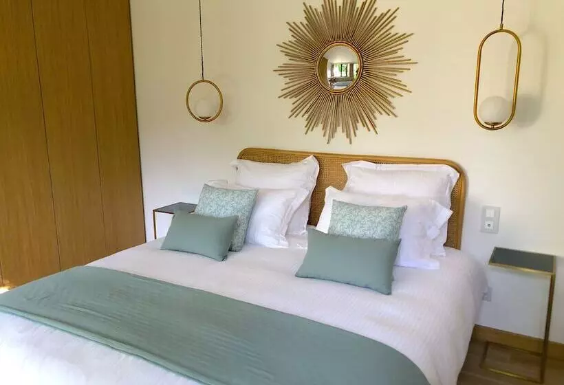 ペンション Les Nuits Pétillantes