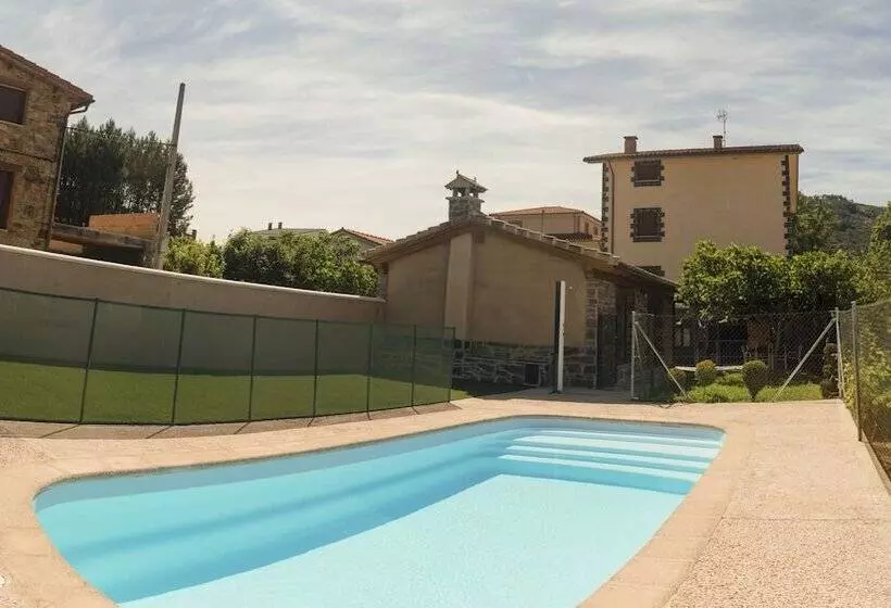 Apartamentos Rurales El Prado