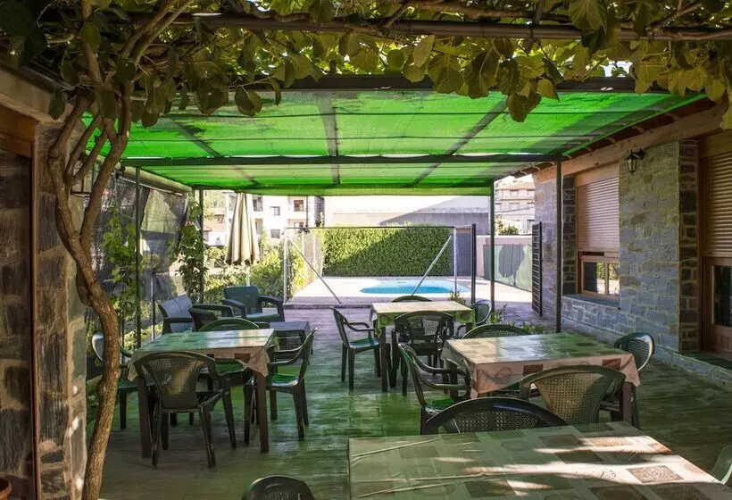 Apartamentos Rurales El Prado