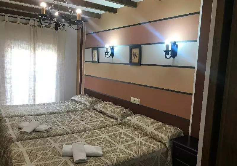 Hostal El Descanso Del Emperador