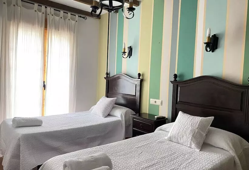 Hostal El Descanso Del Emperador