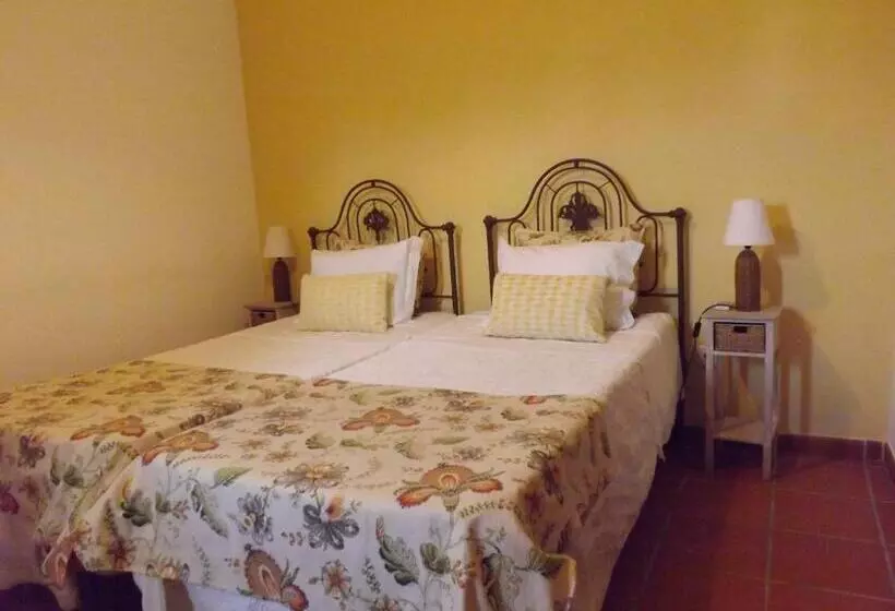 هتل Quinta Do Xarrama