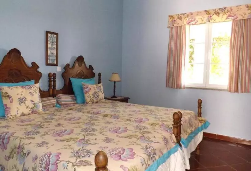 هتل Quinta Do Xarrama