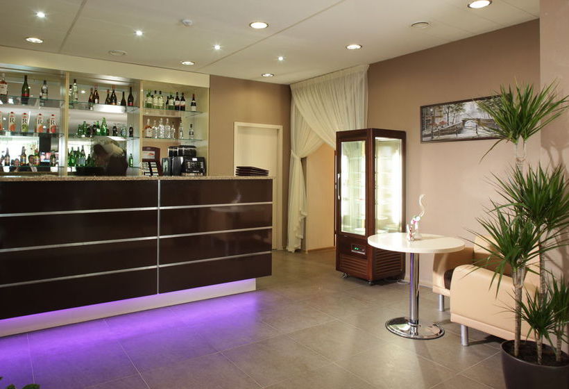 Отель Ramada Domodedovo Moscow