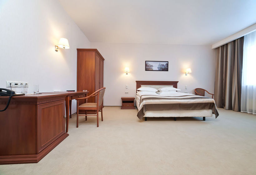 Отель Ramada Domodedovo Moscow