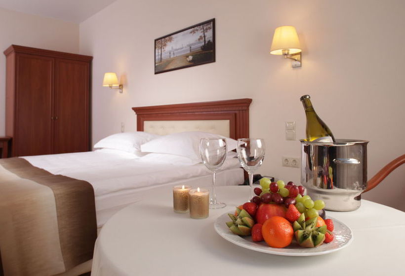 Отель Ramada Domodedovo Moscow