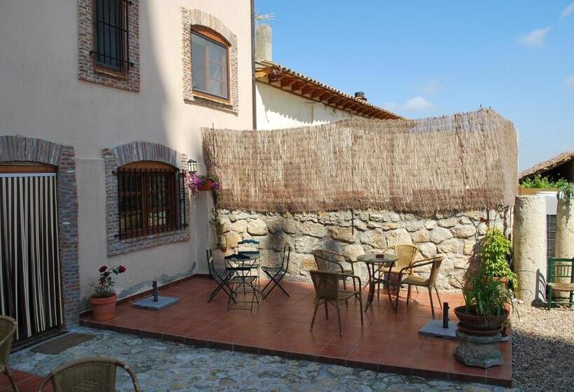 فندق ريفى Rural San Hipólito