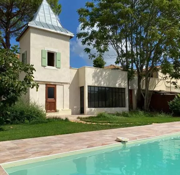 Aamiaismajoitus (B&B) Maison D Hôtes ôvillage