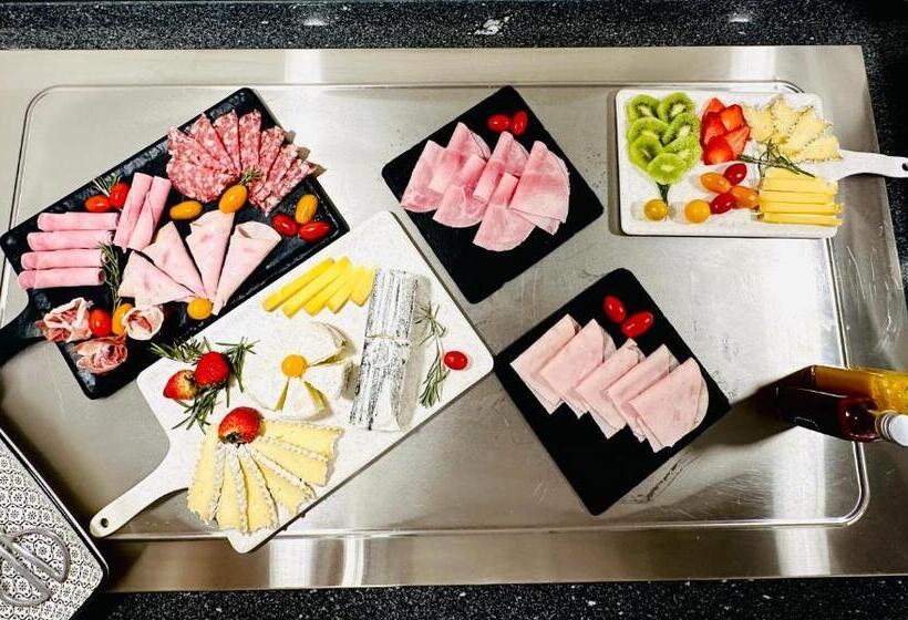 Brit Hotel Paris Orly Rungis