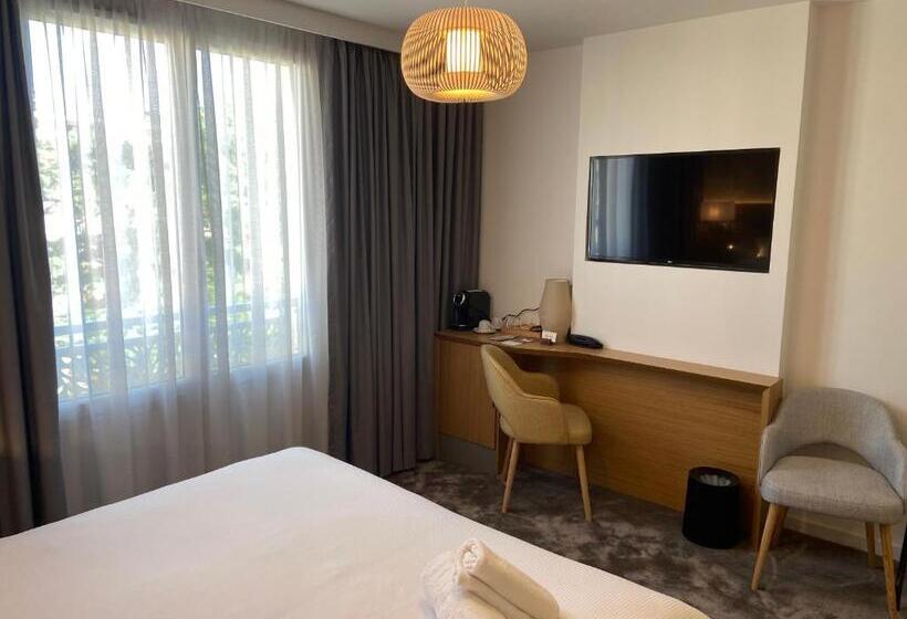 Brit Hotel Paris Orly Rungis