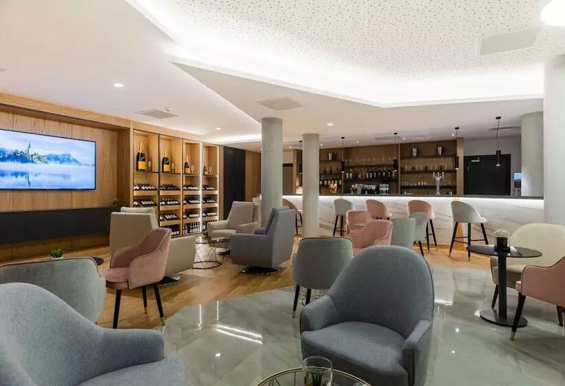 Brit Hotel Paris Orly Rungis