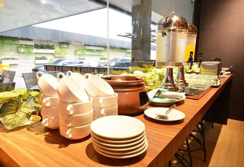 Hotel Fivecord Syariah By Cordela