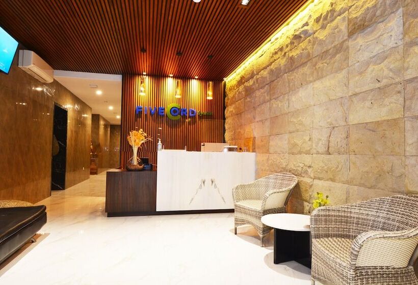 Hotel Fivecord Syariah By Cordela