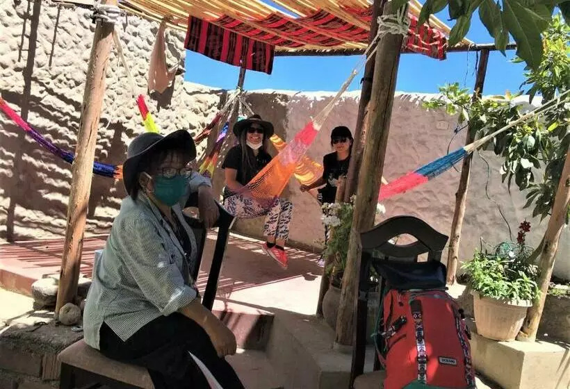 Hotelli Las Palmeras Eco Hostel