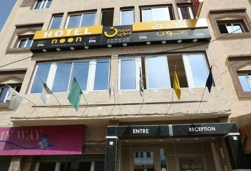 هتل Noon