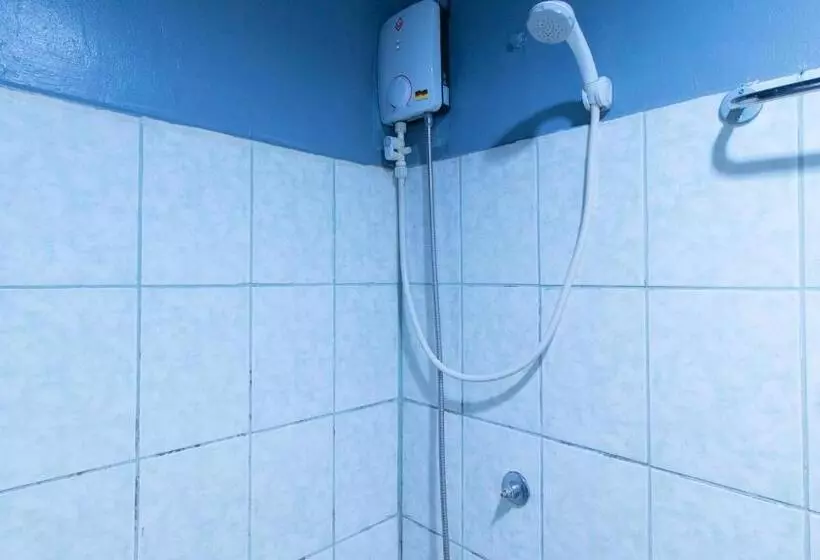 هتل Reddoorz @ Good 101 Quiricada Manila