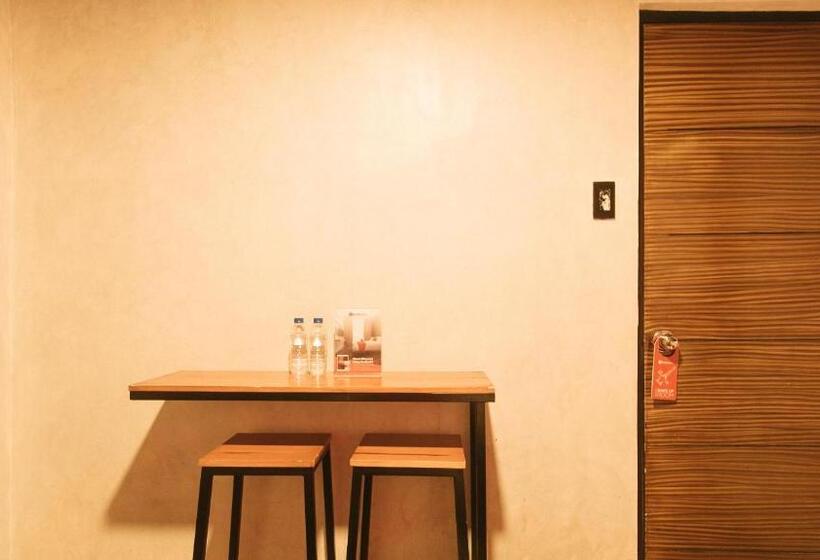 Hotel Reddoorz @ Good 101 Quiricada Manila