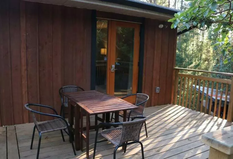 Majatalo Five Elements Lodge B&b With Outdoor Spa