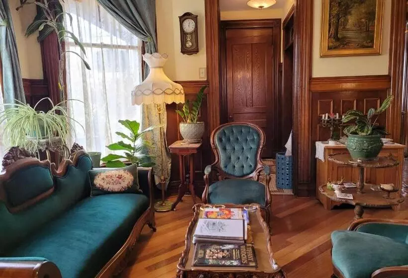 Aamiaismajoitus (B&B) Buffalo Harmony House