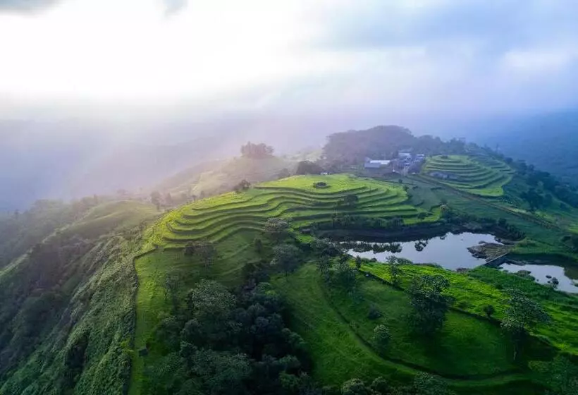 ホテル Treehouse Tabor Hills Resort Vagamon