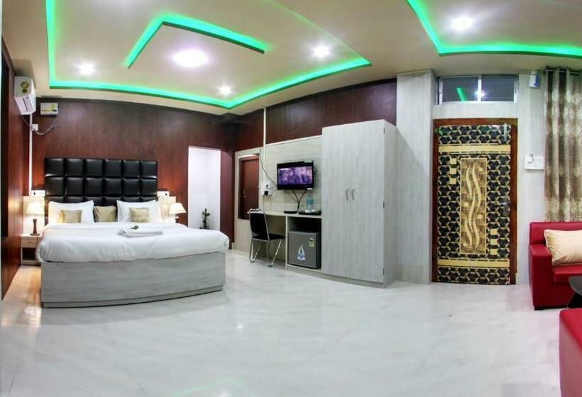 هتل Wings The Pride