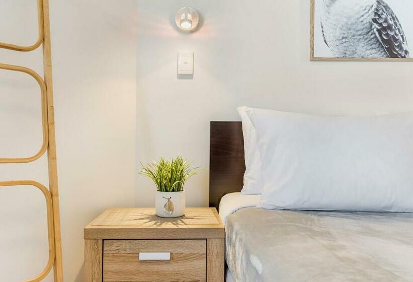 Coolum Beachside Studio