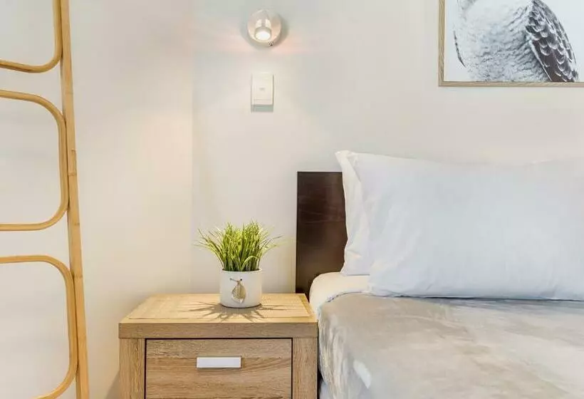 Coolum Beachside Studio