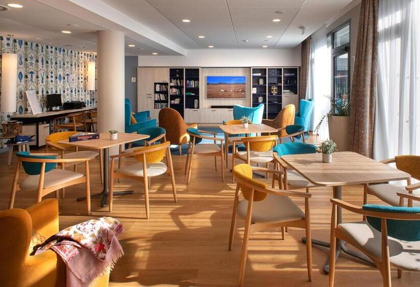 Domitys   Manoir Maison Douaud