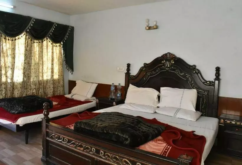 Hotel Dilkusha