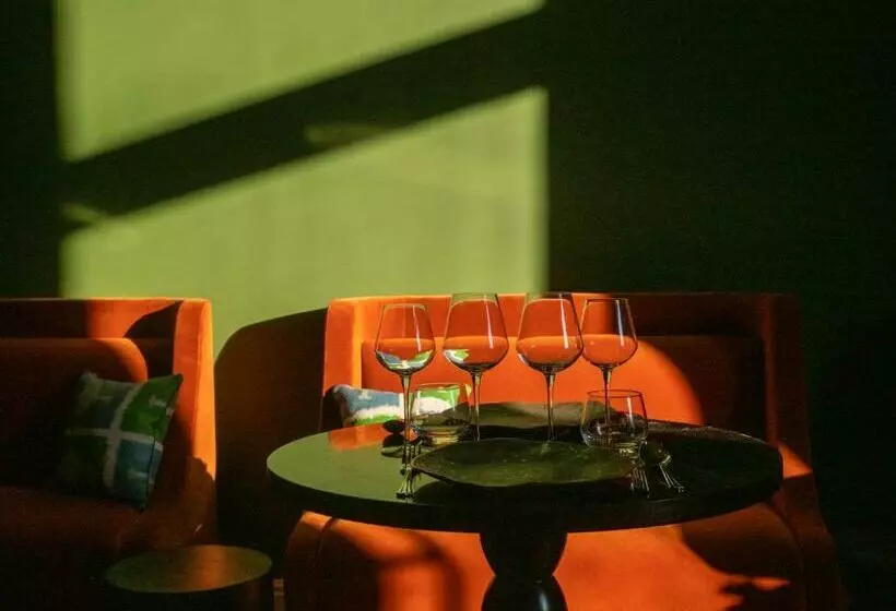 ホテル Hôtel Maison Pavlov   Restaurant & Spa