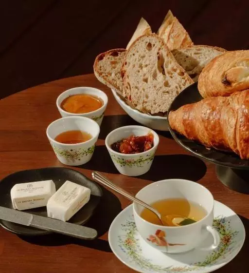 ホテル Hôtel Maison Pavlov   Restaurant & Spa